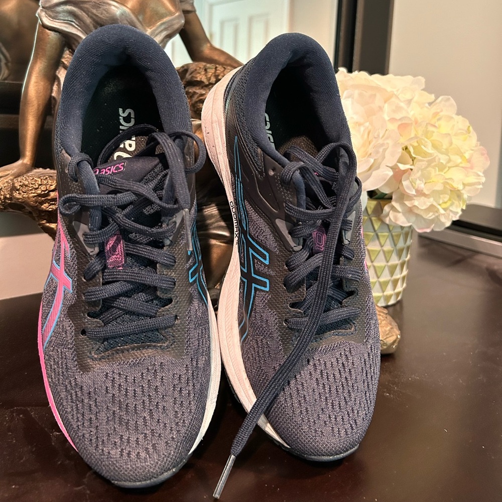 ASICS Women's Athletic Shoes Sneakers- Dark Gray and Teal Sz 6.5